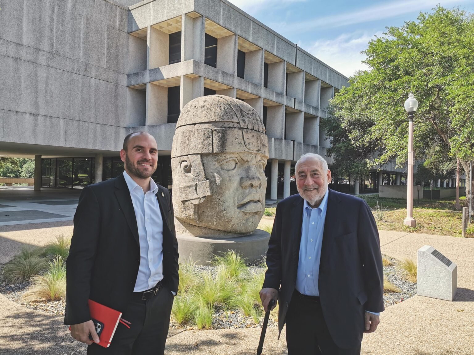 Photo Image of Guzman and Stiglitz